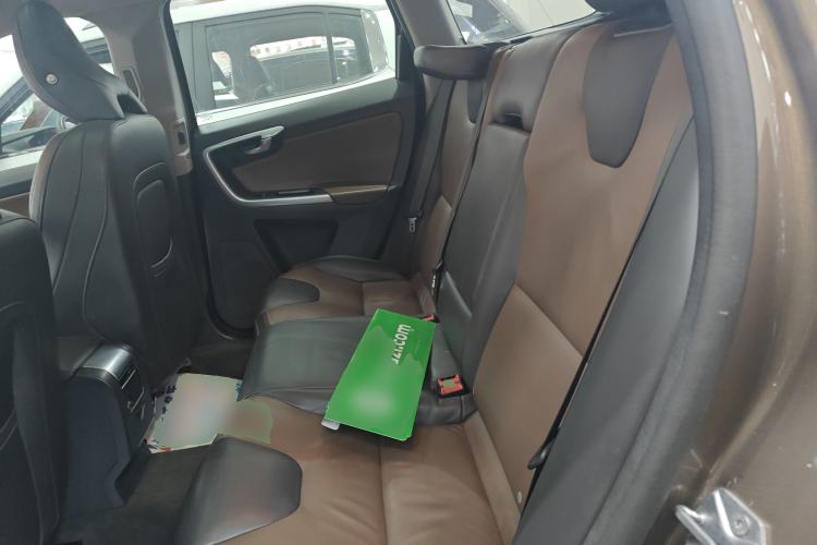 Used Volvo XC60 2015 T5 AWD Zhiyuan Edition Left Rear Seat