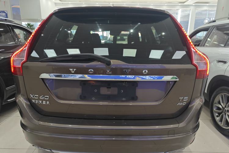 Used Volvo XC60 2015 T5 AWD Zhiyuan Edition Rear