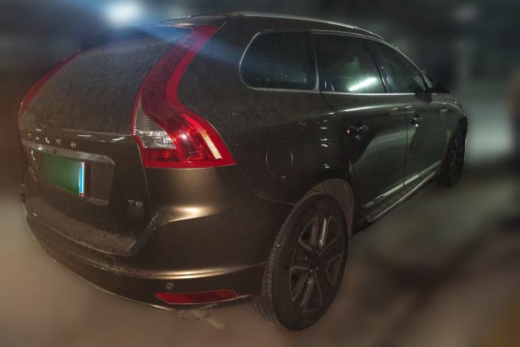 Used Volvo XC60 2015 T5 AWD Smart Drive Edition Rear Right 45 Deg