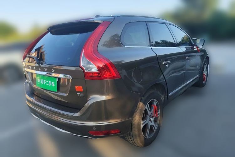 Used Volvo XC60 2015 T5 AWD Zhiyuan Edition Rear Right 45 Deg