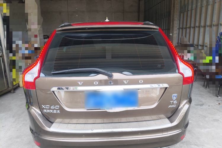 Used Volvo XC60 2015 T6 AWD Smart Version Rear