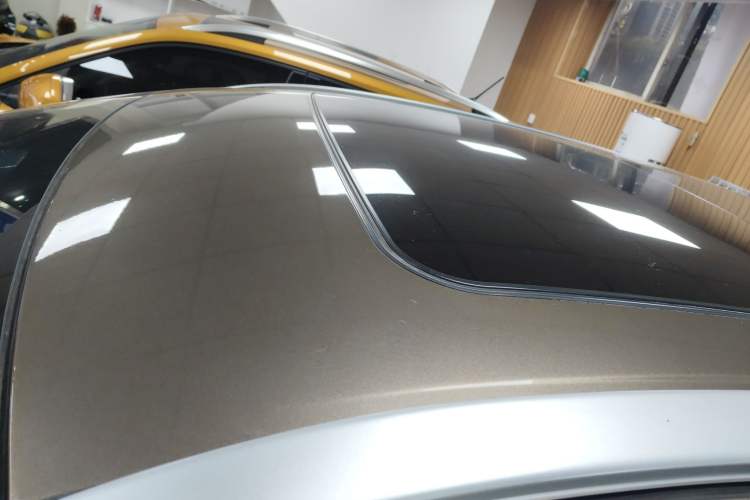 Used Volvo XC60 2015 T5 Smart Upgrade Model Roof