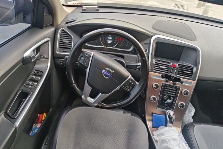 Used Volvo XC60 2015 T5 Smart Upgrade Model Steering Wheel