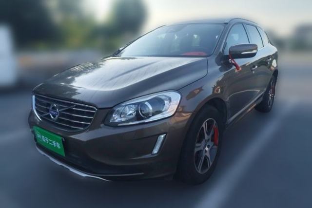 Ojetý Volvo XC60 2015 T5 AWD Zhiyuan Edition