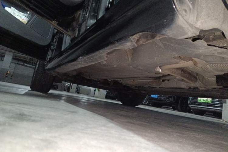 Used Volvo XC60 2016 T5 Smart Version Chassis Rear Left