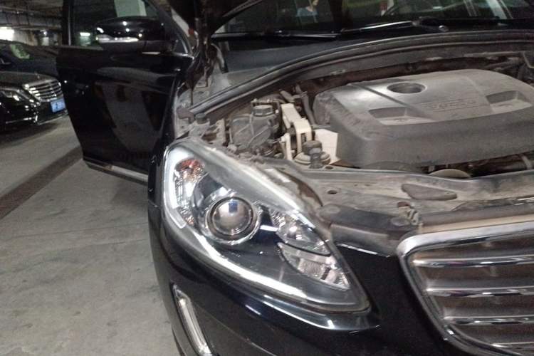 Used Volvo XC60 2016 T5 Smart Version Right Front Headlight