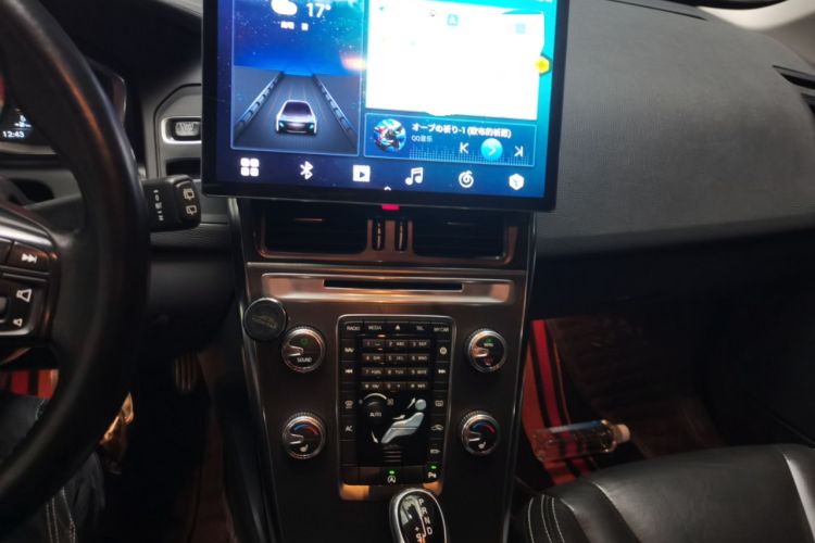 Used Volvo XC60 2016 T5 Smart Version Audio And AC Panel