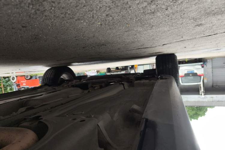 Used Volvo XC60 2016 T5 Smart Drive Edition Chassis Rear Left