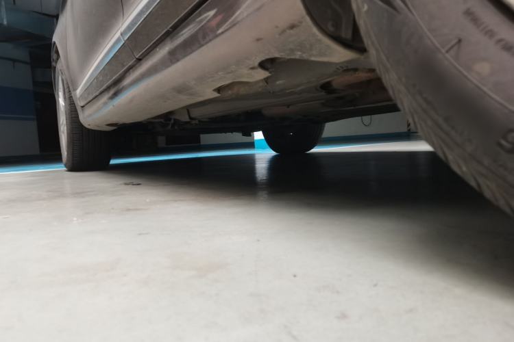 Used Volvo XC60 2016 T5 Smart Version Chassis Rear Left