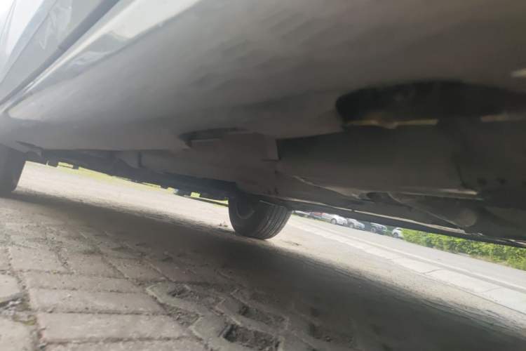 Used Volvo XC60 2016 T5 Smart Version Chassis Rear Left