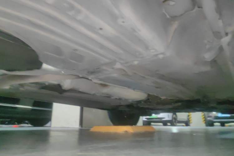 Used Volvo XC60 2016 T5 Smart Version Chassis Rear Right