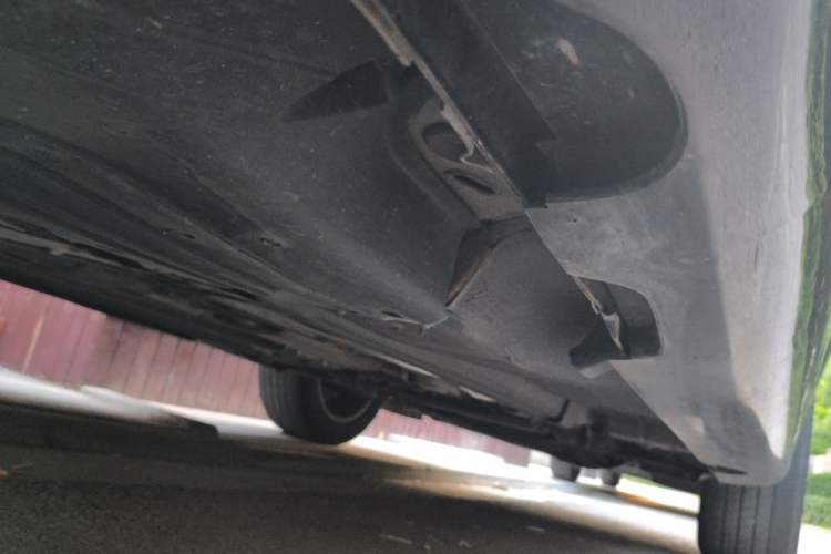 Used Volvo XC60 2016 T5 AWD Zhiyuan Edition Chassis Rear Right