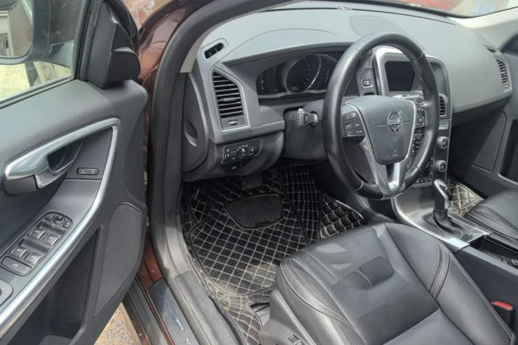 Used Volvo XC60 2016 T5 AWD Zhiyuan Edition Driver Seat