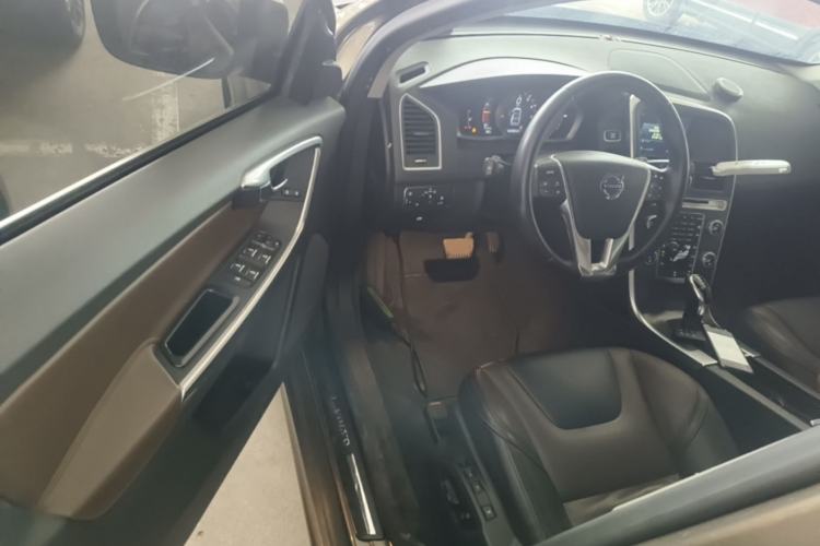 Used Volvo XC60 2016 T5 Smart Version Driver Seat