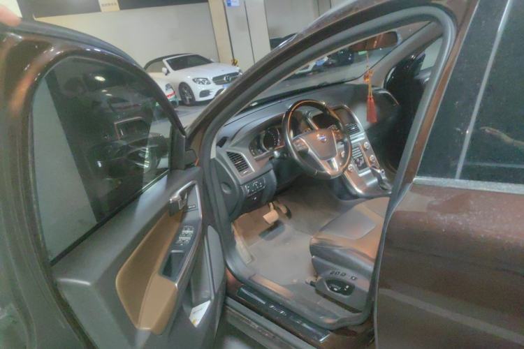 Used Volvo XC60 2016 T5 Smart Version Driver Seat