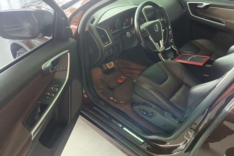 Used Volvo XC60 2016 T5 AWD Zhiyuan Edition Driver Seat