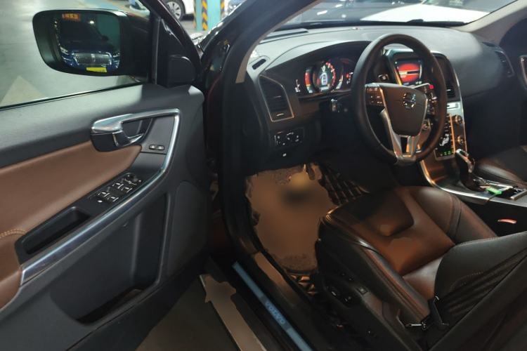 Used Volvo XC60 2016 T5 AWD Zhiyuan Edition Driver Seat