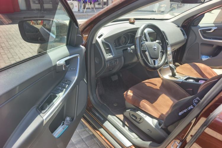 Used Volvo XC60 2016 T5 Smart Upgrade Model Driver Seat