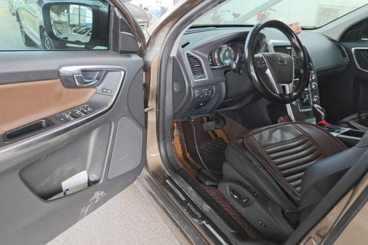 Used Volvo XC60 2016 T5 AWD Zhiyuan Edition Driver Seat
