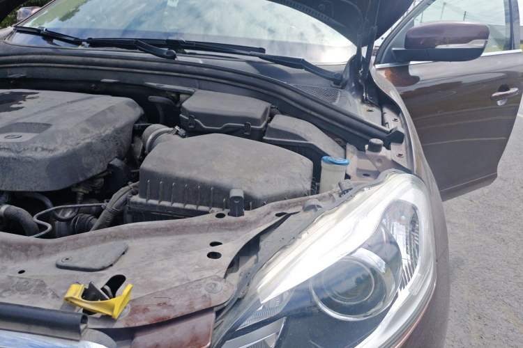 Used Volvo XC60 2016 T5 Smart Upgrade Model Engine Bay Left