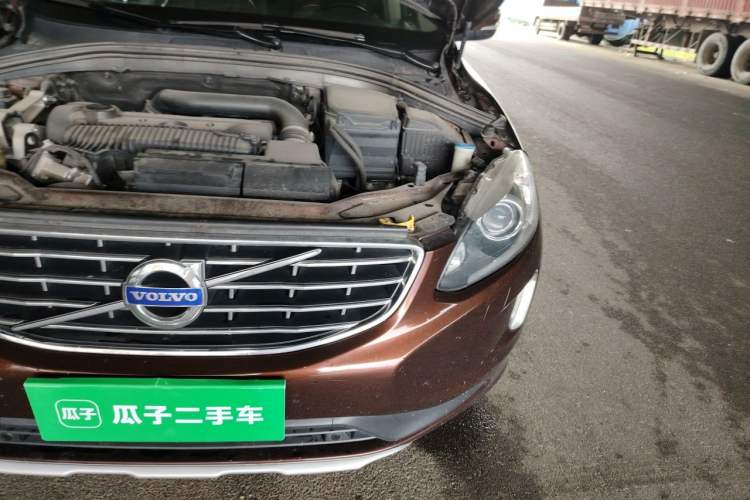 Used Volvo XC60 2016 T5 AWD Smart Drive Edition Engine Bay Left