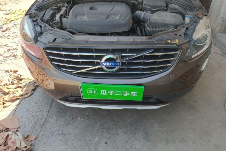 Used Volvo XC60 2016 T5 Smart Upgrade Model Engine Bay