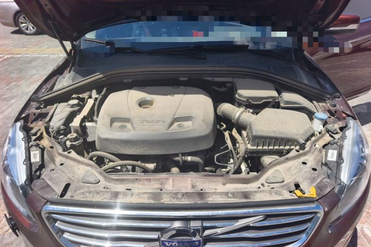 Used Volvo XC60 2016 T5 Smart Upgrade Model Engine Bay