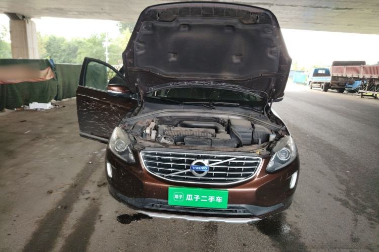 Used Volvo XC60 2016 T5 AWD Smart Drive Edition Engine Bay