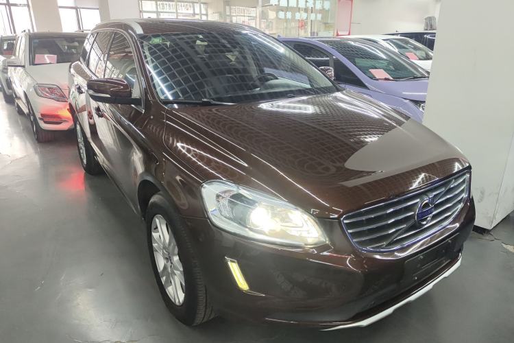 Used Volvo XC60 2016 T5 Smart Upgrade Model Exterior 2