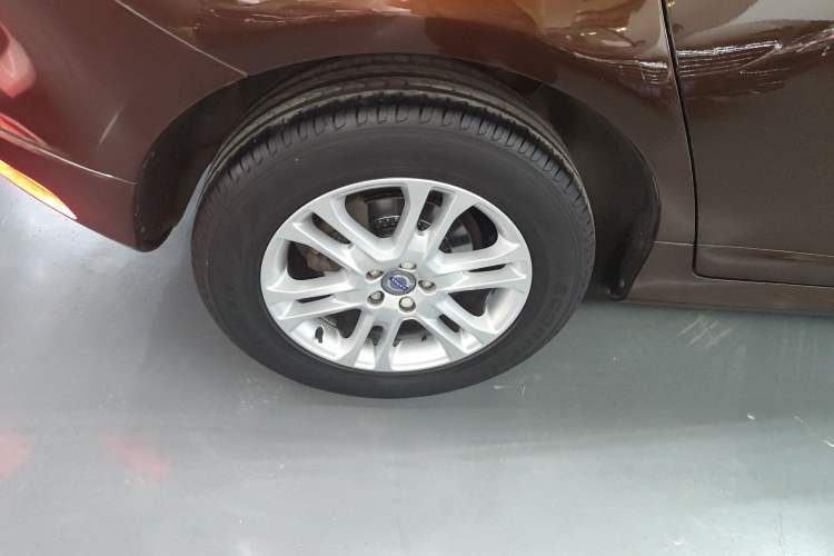Used Volvo XC60 2016 T5 Smart Upgrade Model Exterior 8