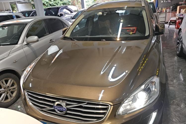 Used Volvo XC60 2016 T5 Smart Version Front