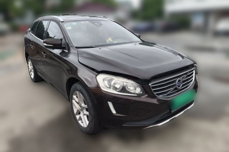Used Volvo XC60 2016 T5 Smart Drive Edition Front Right 45 Deg