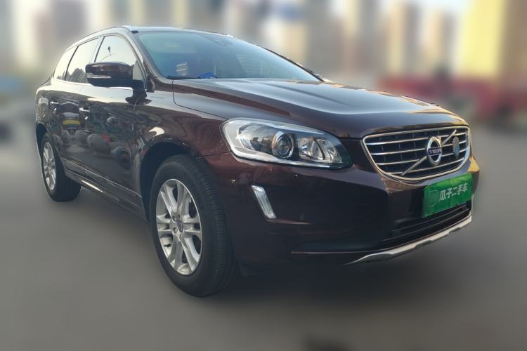Used Volvo XC60 2016 T5 Smart Upgrade Model Front Right 45 Deg