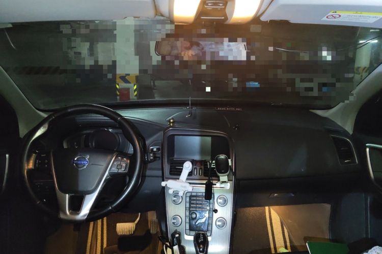 Used Volvo XC60 2016 T5 Smart Version Headliner