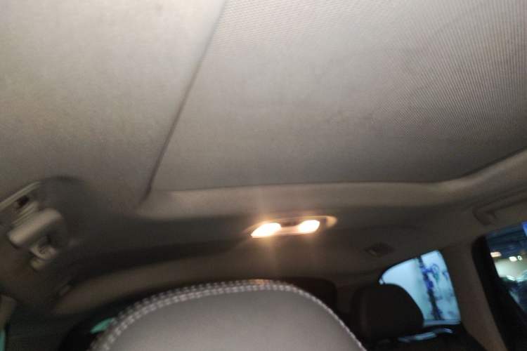 Used Volvo XC60 2016 T5 Smart Upgrade Model Headliner