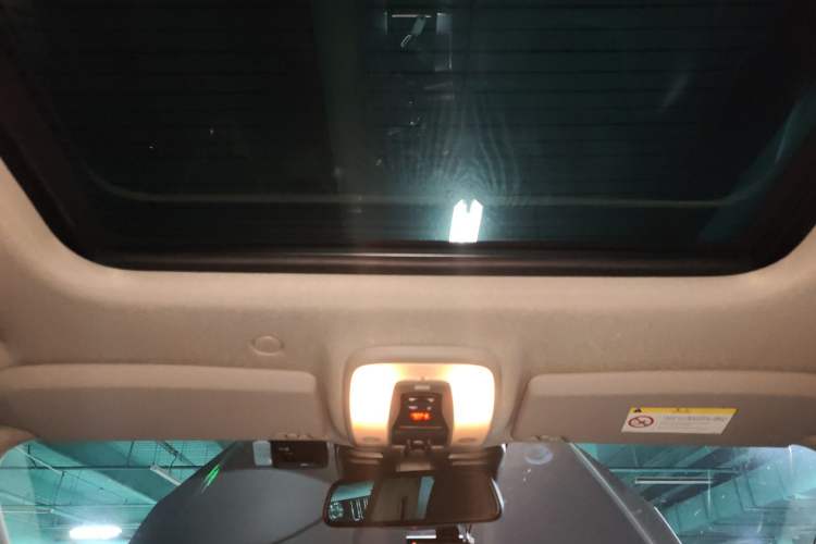 Used Volvo XC60 2016 T5 AWD Zhiyuan Edition Headliner
