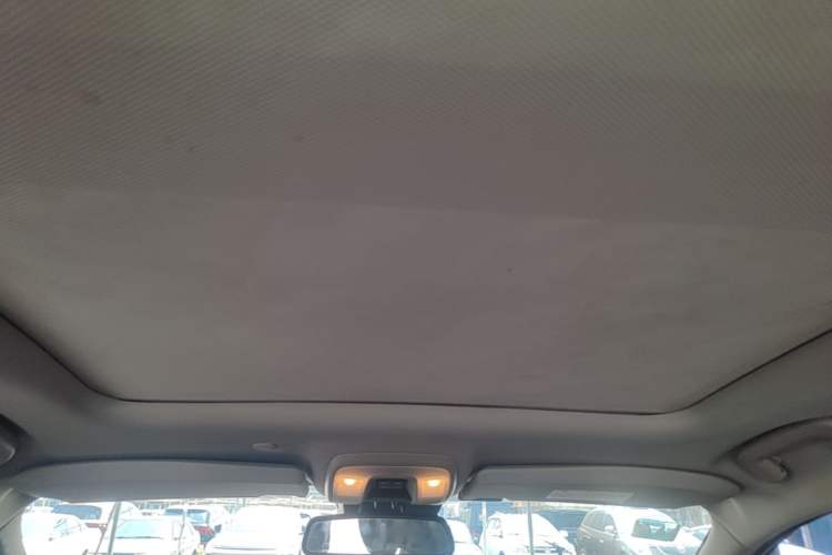 Used Volvo XC60 2016 T5 Smart Upgrade Model Headliner