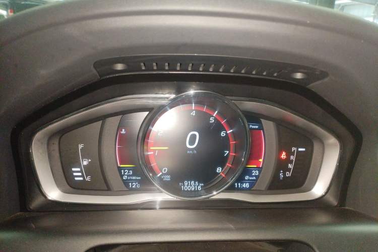 Used Volvo XC60 2016 T5 Smart Version Instrument Cluster