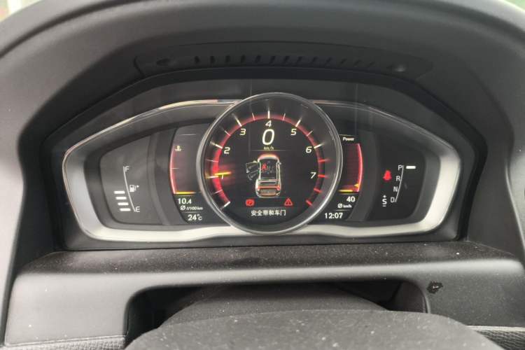 Used Volvo XC60 2016 T5 Smart Drive Edition Instrument Cluster