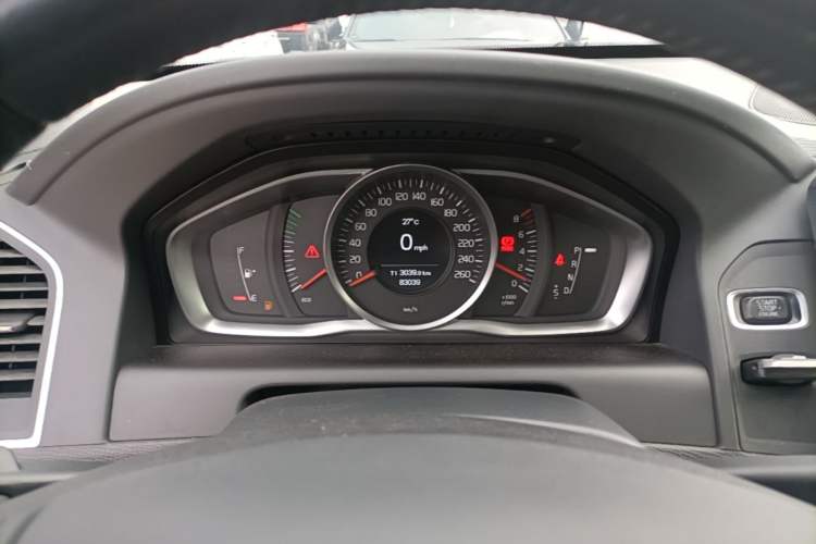 Used Volvo XC60 2016 T5 Smart Drive Edition Instrument Cluster