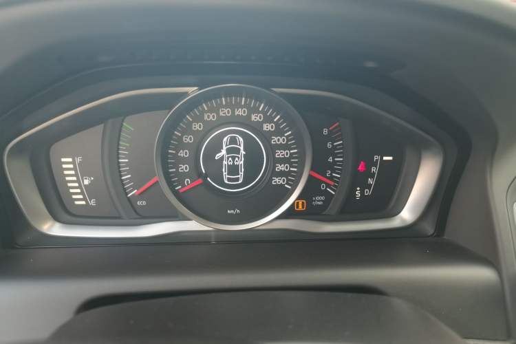 Used Volvo XC60 2016 T5 Smart Upgrade Model Instrument Cluster