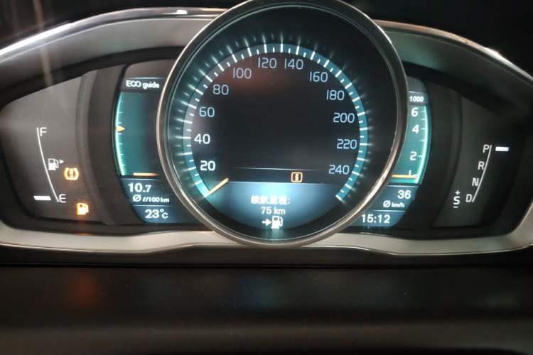 Used Volvo XC60 2016 T5 AWD Smart Drive Edition Instrument Cluster