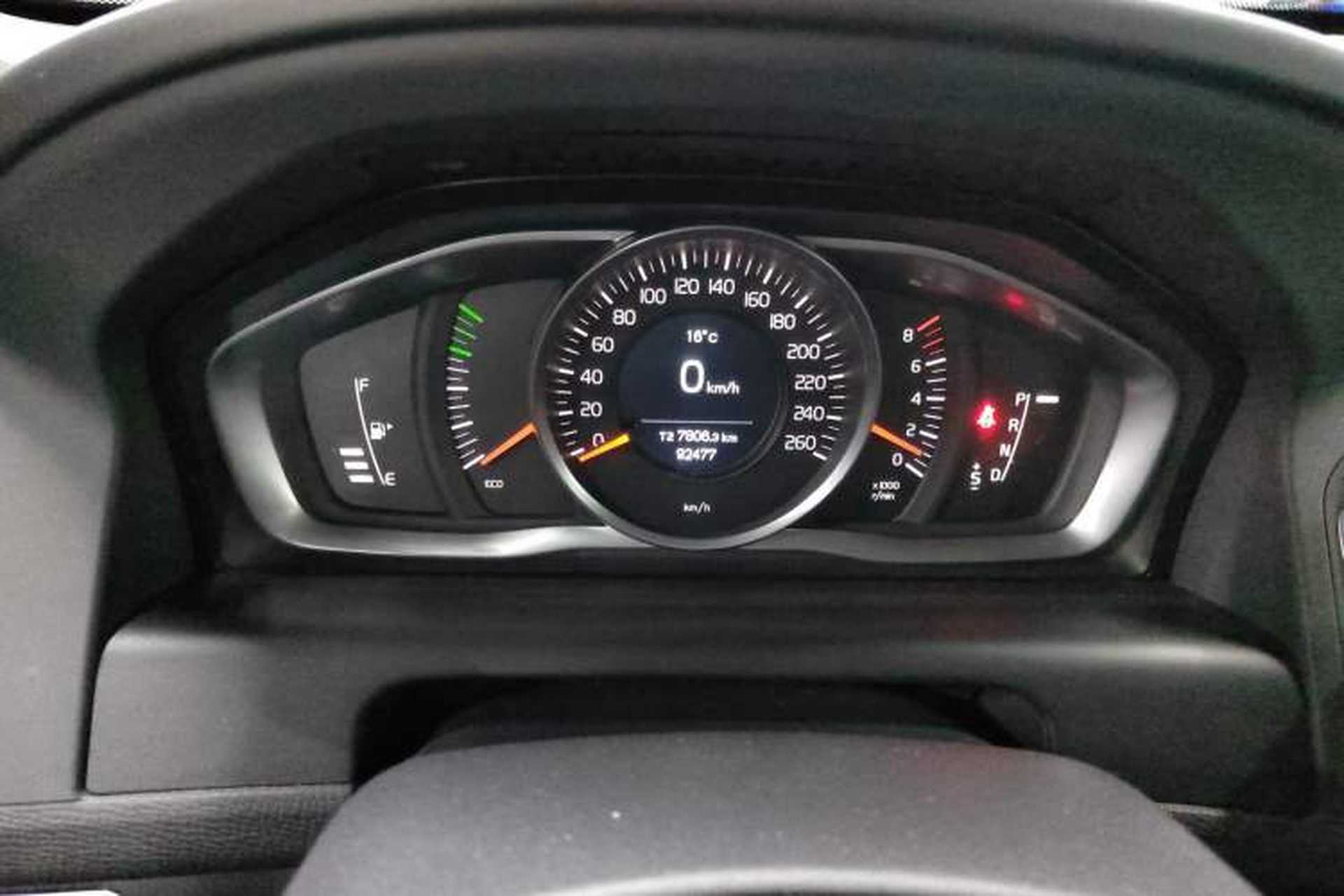 Used Volvo XC60 2016 T5 Smart Upgrade Model Instrument Cluster