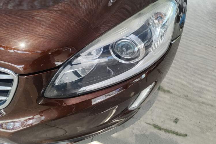 Used Volvo XC60 2016 T5 Smart Upgrade Model Left Front Headlight