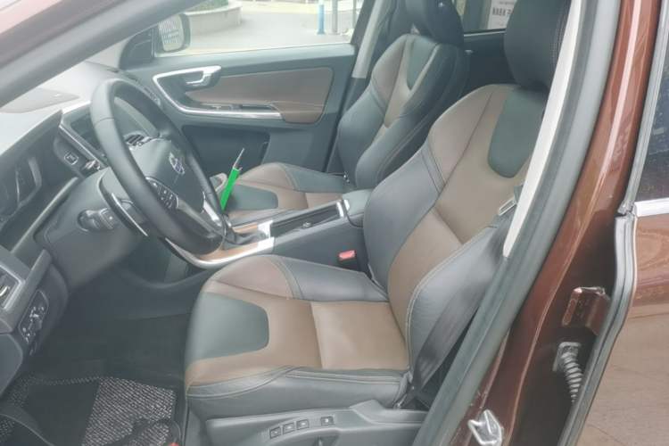 Used Volvo XC60 2016 T6 AWD Zhiyue Edition Left Front Seat