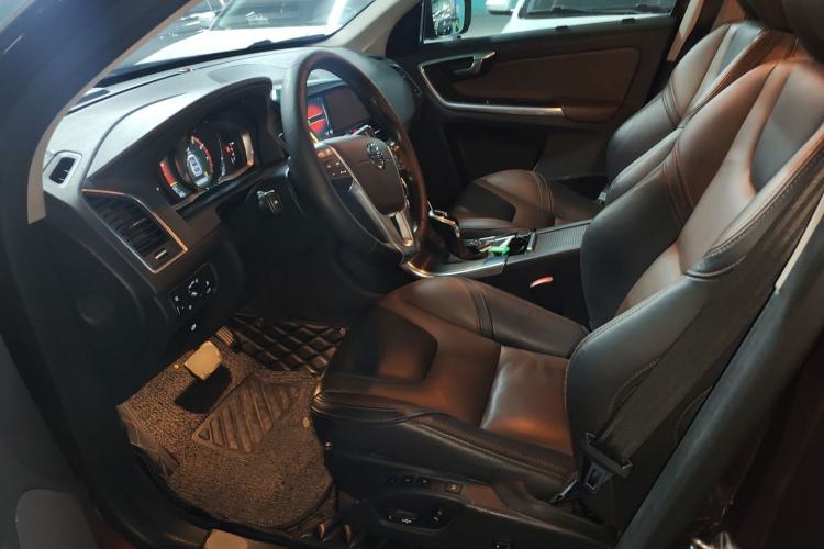 Used Volvo XC60 2016 T5 AWD Zhiyuan Edition Left Front Seat
