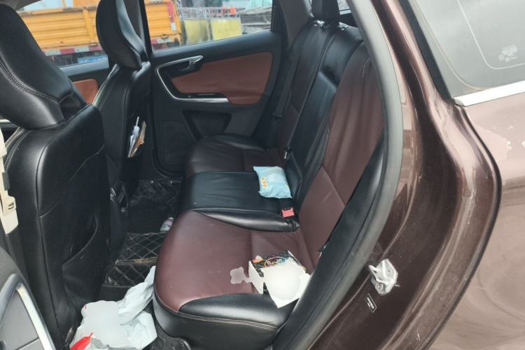 Used Volvo XC60 2016 T5 Smart Drive Edition Left Rear Seat