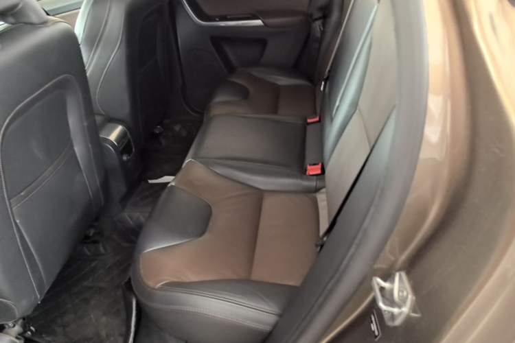 Used Volvo XC60 2016 T5 Smart Version Left Rear Seat