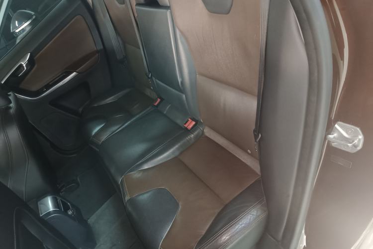 Used Volvo XC60 2016 T5 Smart Version Left Rear Seat