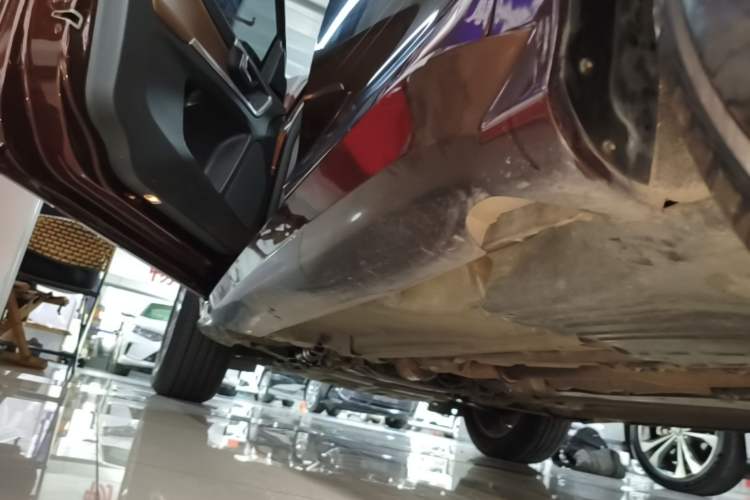 Used Volvo XC60 2016 T5 AWD Zhiyuan Edition Left Side Sill